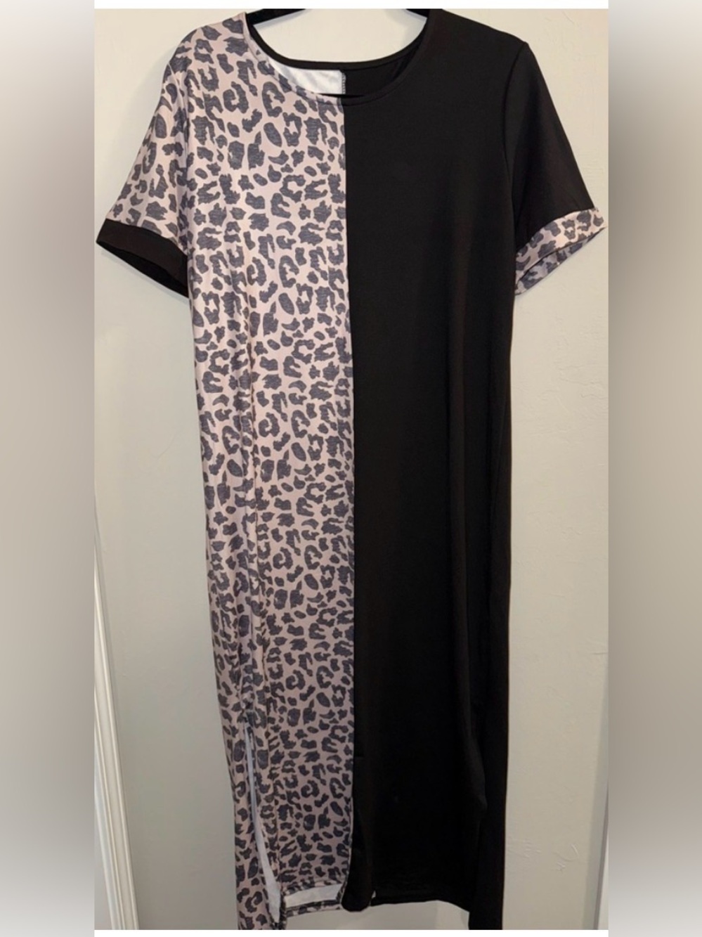 Source Unknown Two-Tone Black and Gray Leopard Maxi Dress